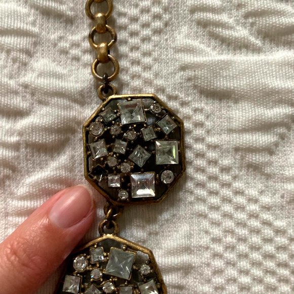 Short "Diamond" Statement Necklace - Picture 4 of 6